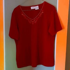 Liz Baker Medium Short Sleeve Red V-Neck sweater with neckline embellishment